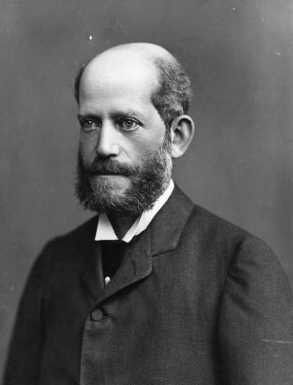 Photo of young Ferdinand de Rothschild- antimatrix(dot)org by Photographer : Unknown - antimatrix.org. Licensed under Public Domain via Commons - https://commons.wikimedia.org/wiki/File: Photo_of_young_Ferdinand_de_Rothschild-_antimatrix(dot)org.jpg#/media/ File:Photo_of_young_Ferdinand_de_Rothschild-_antimatrix(dot)org.jpg